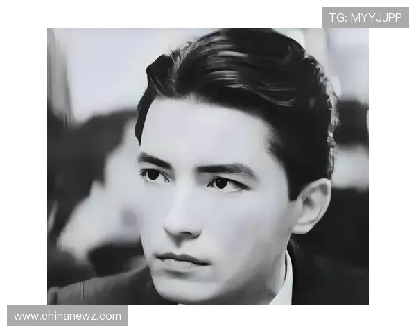 尊龙用现娱乐一下：明星尊龙用娱乐方式刷新公众对他的认知与期待